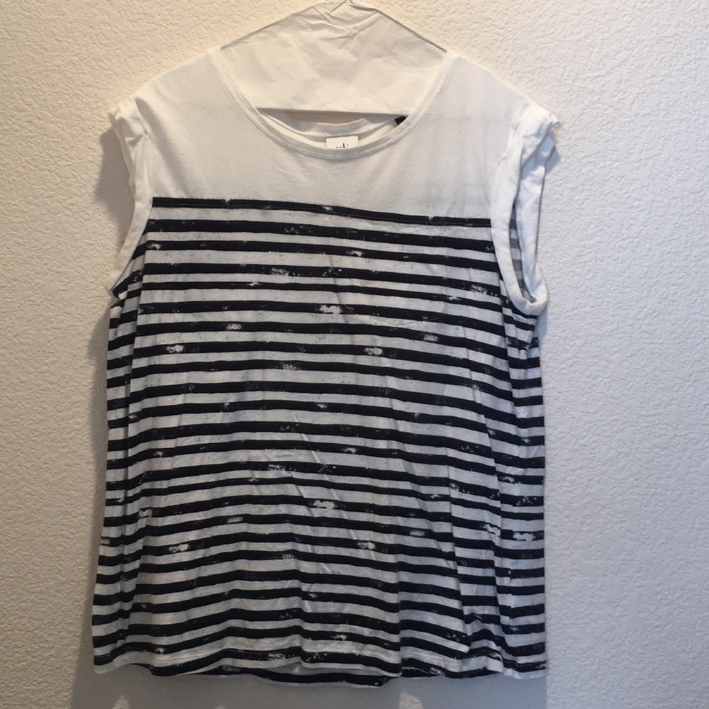 CABI BLACK AND WHITE TOP 🖤